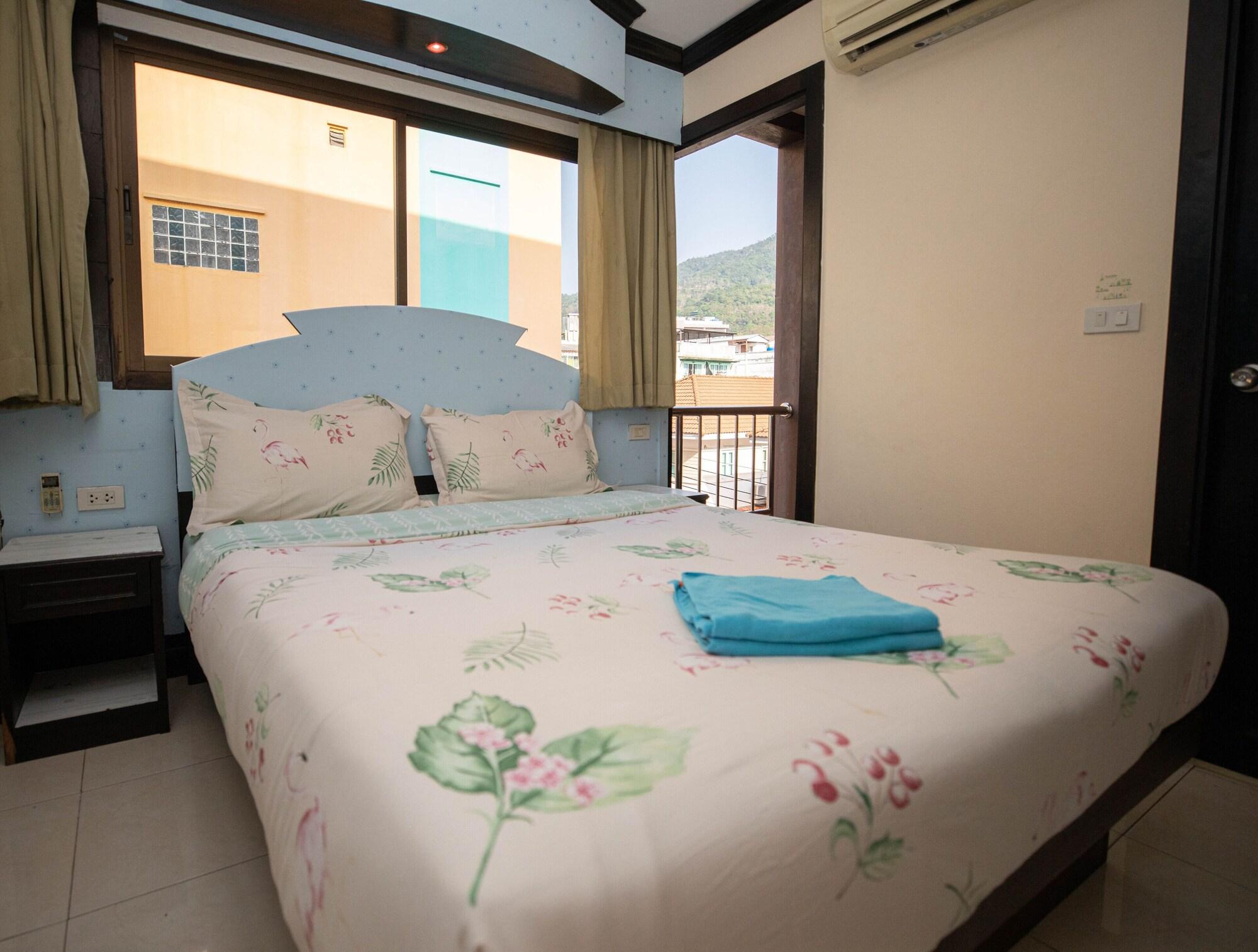 ฟิช แอนด์ ซัมเมอร์ เฮาส์ Hotel Patong ภายนอก รูปภาพ
